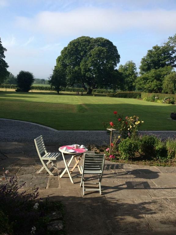 Clonacody House Pension Clonmel Buitenkant foto